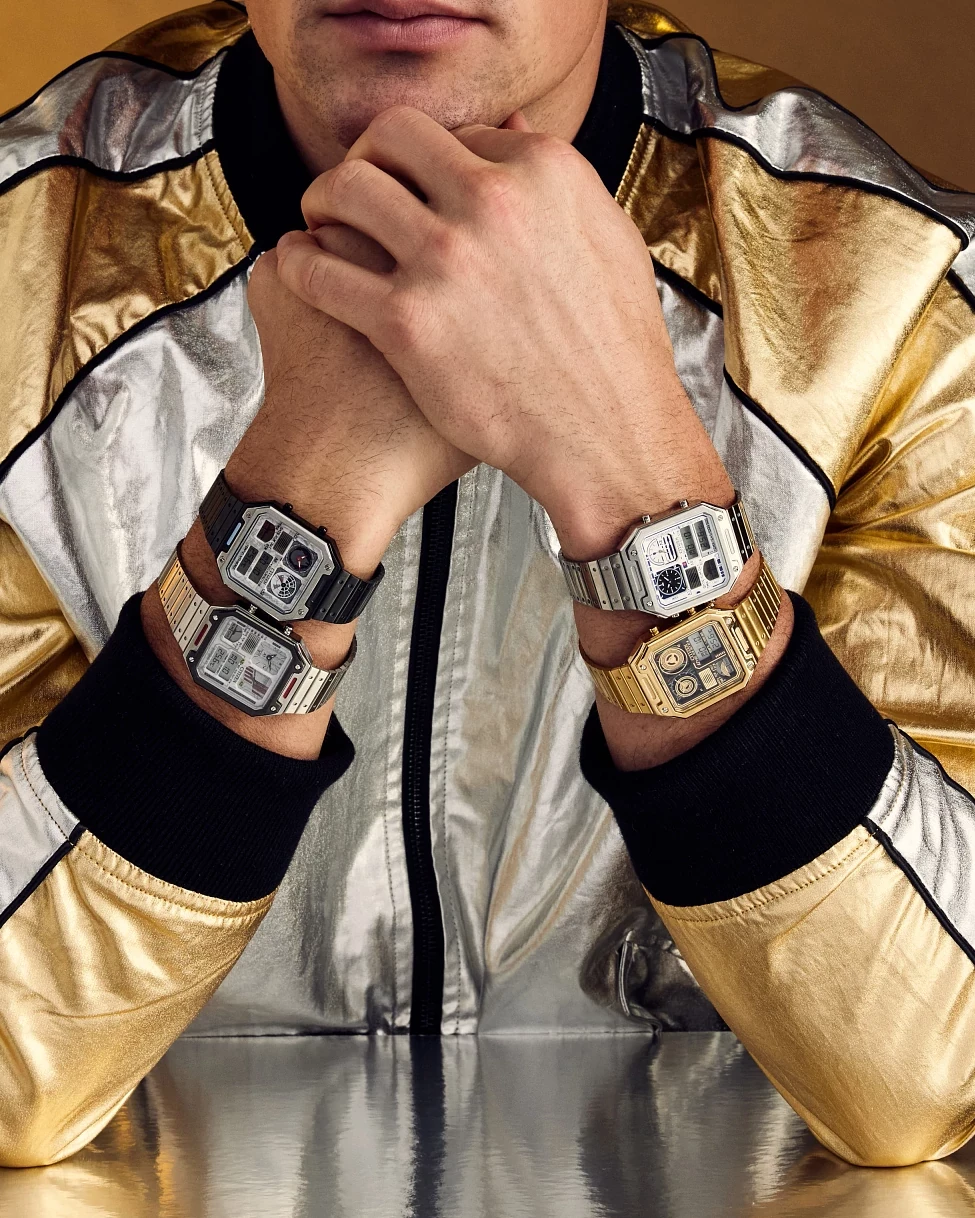 Millennium Falcon Silver-Tone Dial Stainless Steel Bracelet JG2146